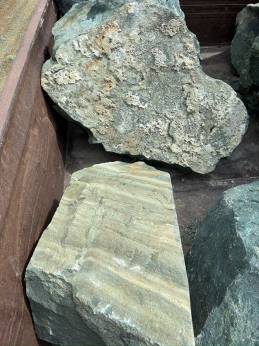 Ландшафтные глыбы зелёные 200-500 килограмм купить в Калужской области