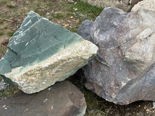 Камни для ландшафтного дизайна зелёные 10-60 килограмм купить в Калужской области