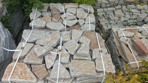 Гранитный плитняк галтованный для парковки купить в Калужской области