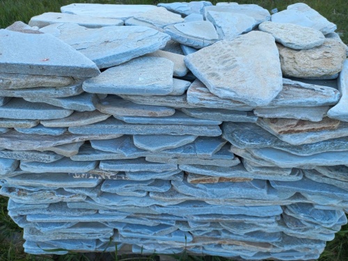 Плитняк златолит зелёный галтованный для цоколя купить в Калужской области