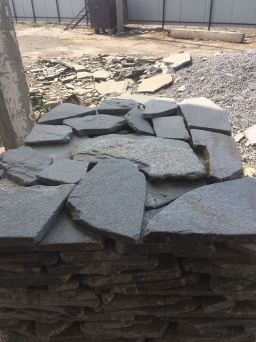 Златолит серебристый галтованный для лестниц купить в Калужской области